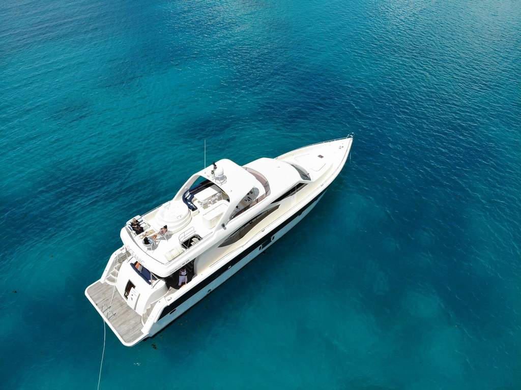 Bliss Oceanic yacht Full medium aerial (2).webp